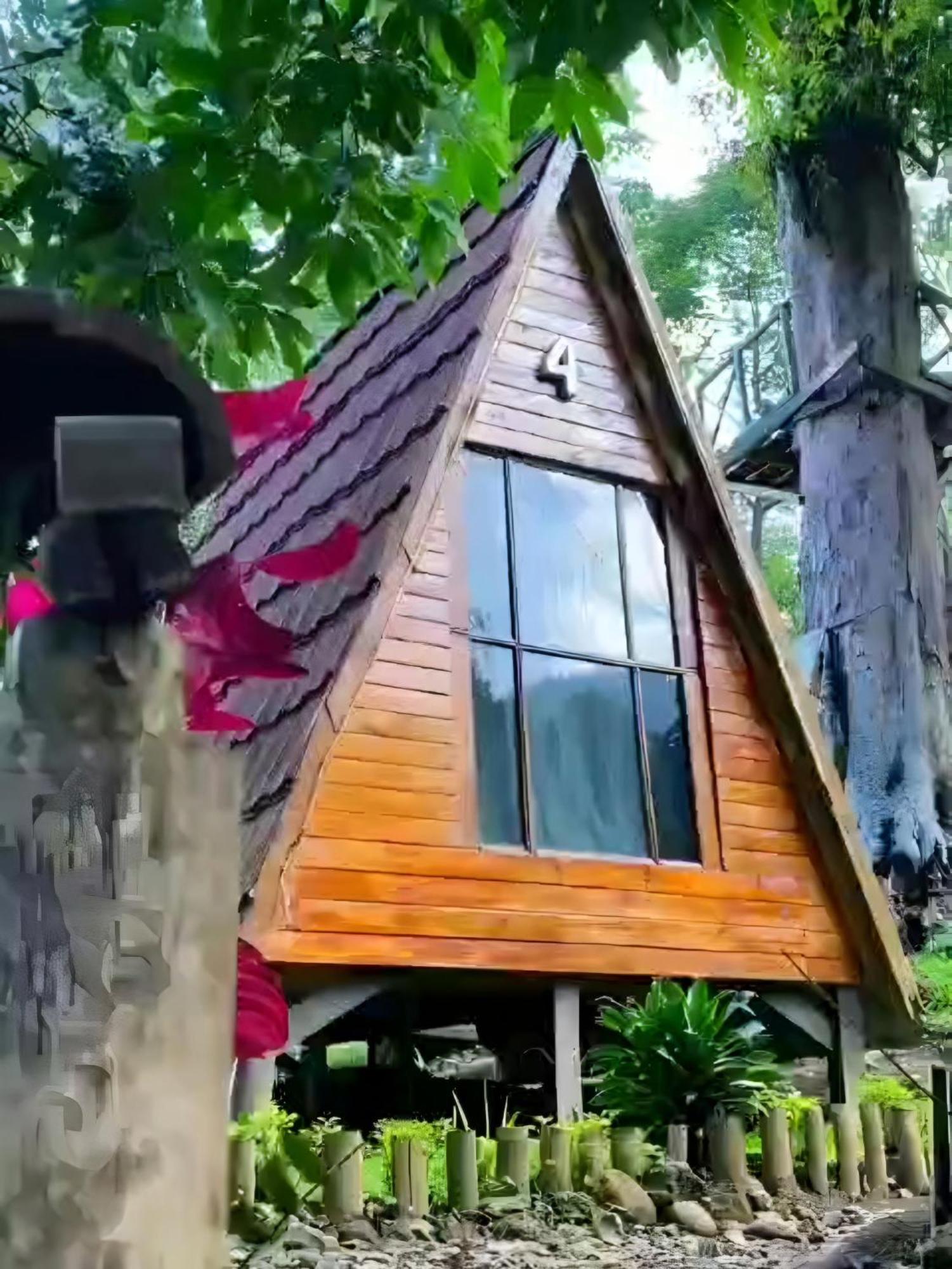 Penginapan Nuansa Riung Gunung Hotel Pangalengan Exterior photo